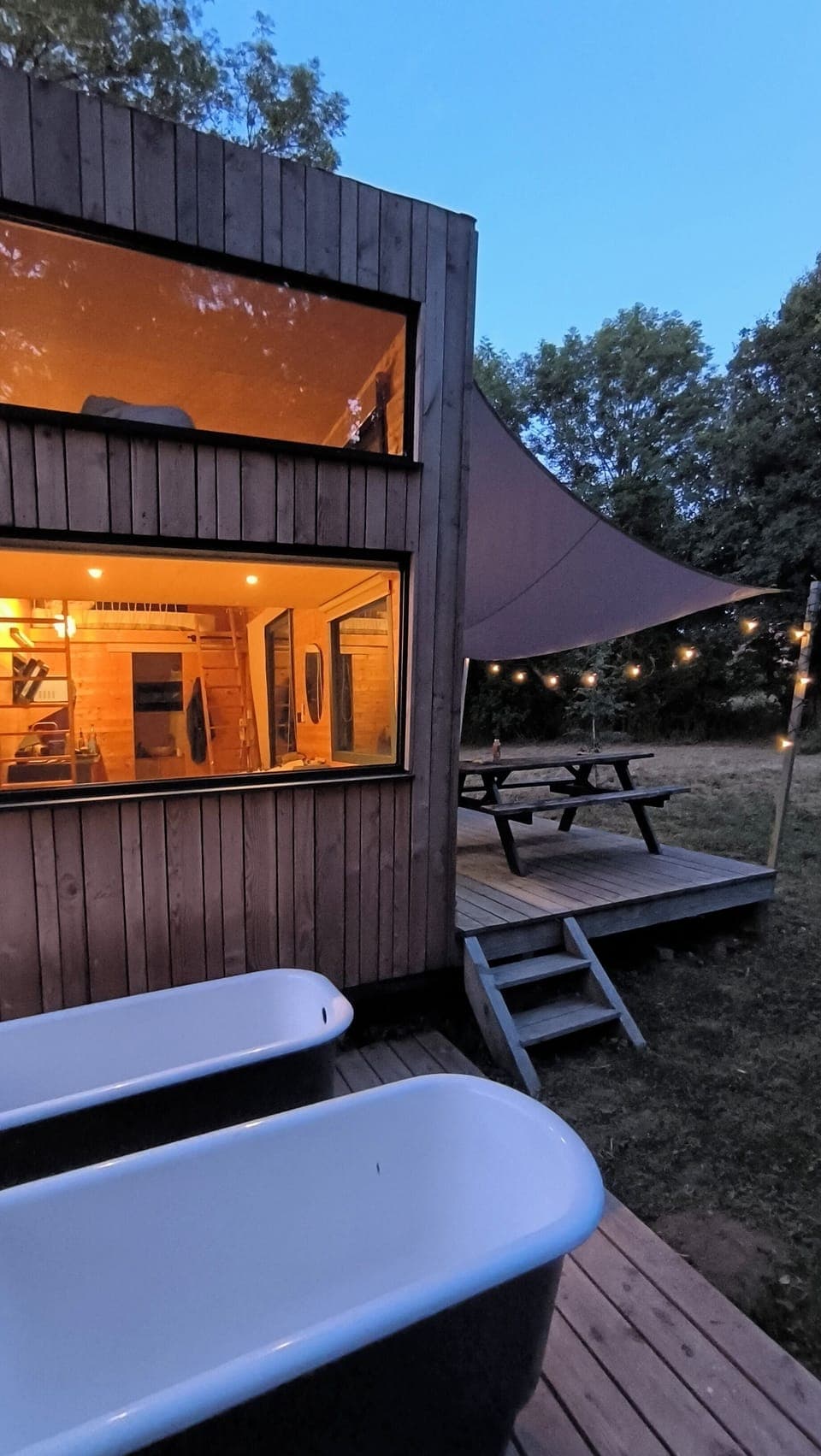 Nouveauté✨ 2 belles baignoires à l'extérieur