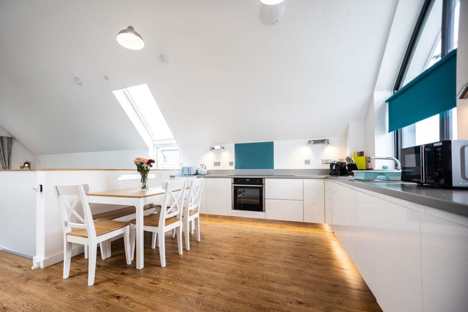 52 Greenway Drive Kitchen 