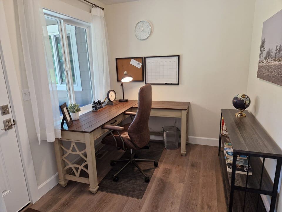 Office with Starlink Internet