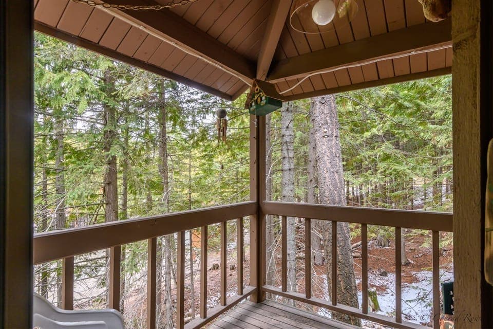 Partial/Shared Deck