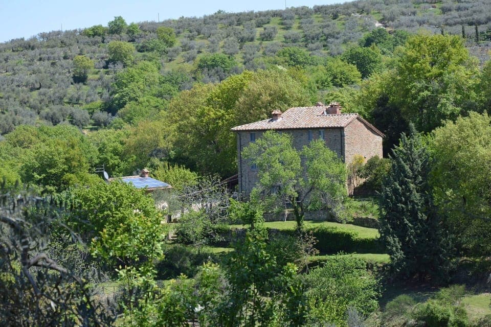 View of the farmhouse