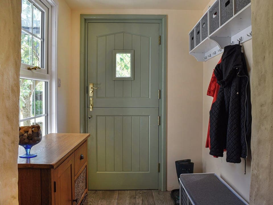Hallway | Willow Tree Cottage, Angarrack, near Hayle
