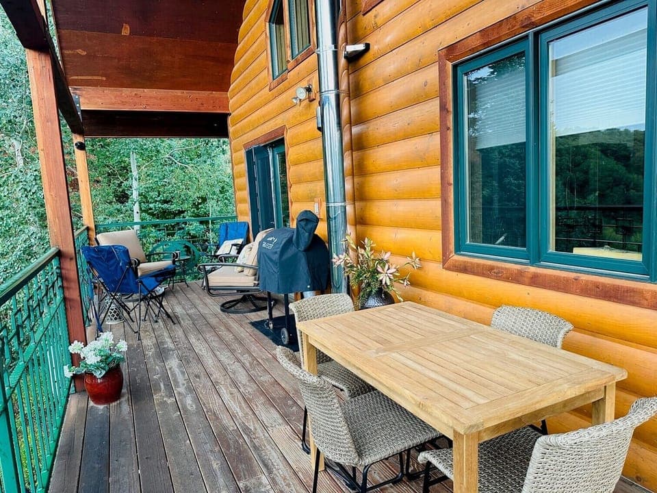 Deck with small table for dining