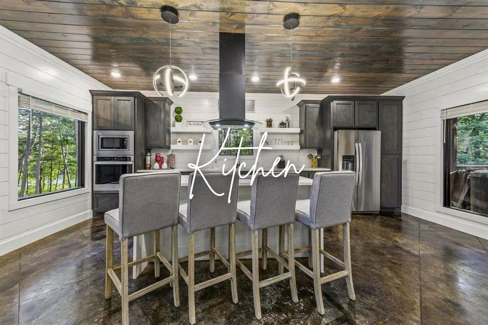 Our stylish kitchen combines rustic charm with modern amenities, making it a joy for preparing meals and entertaining guests.