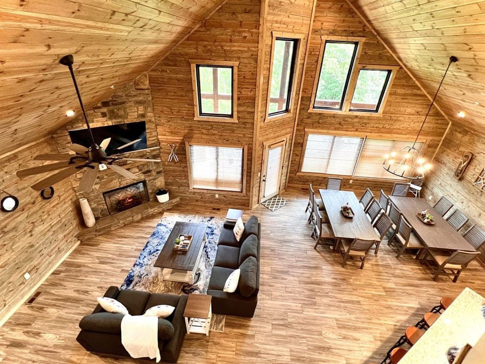 Beautiful layout with large windows and a great view!