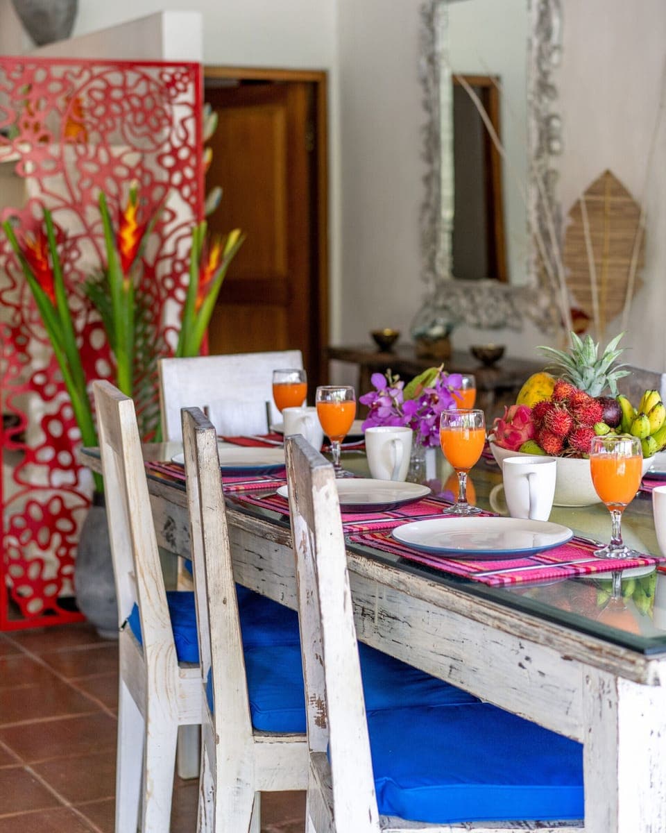 kitchen detail dining