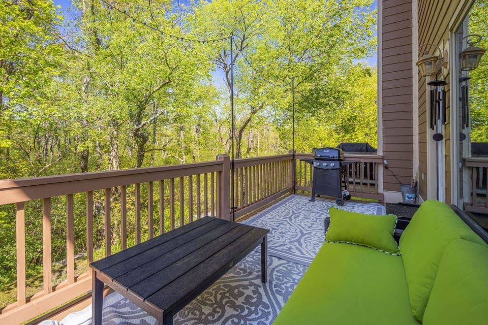 Private Deck with Gas Grill