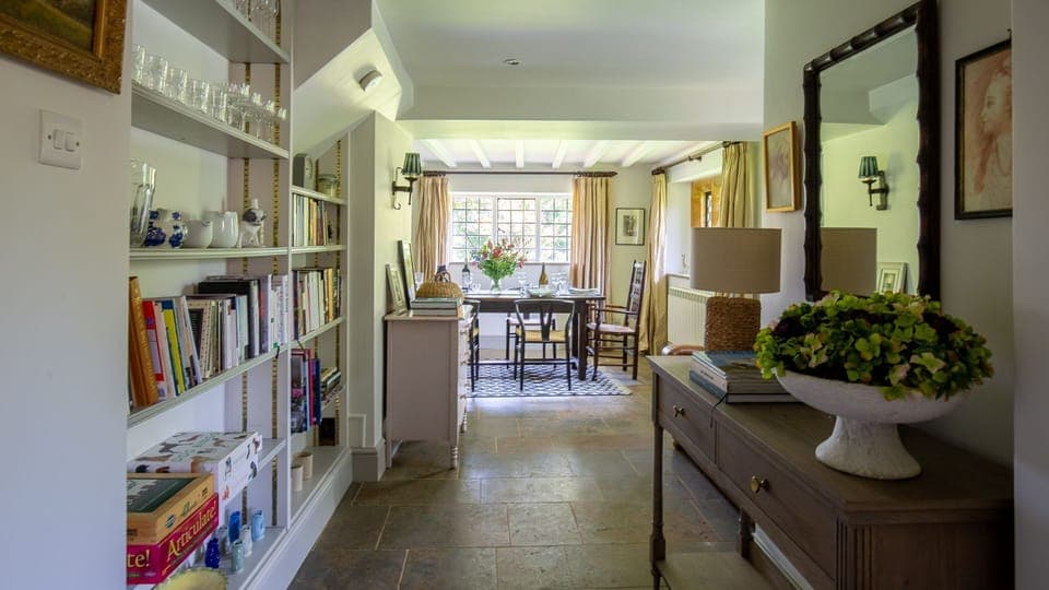 View to Dining Area, Thatch on the Green, Bolthole Retreats