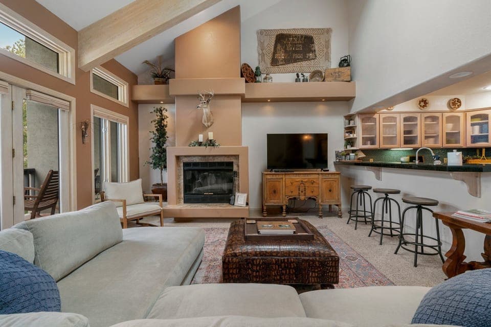 Living room (3)