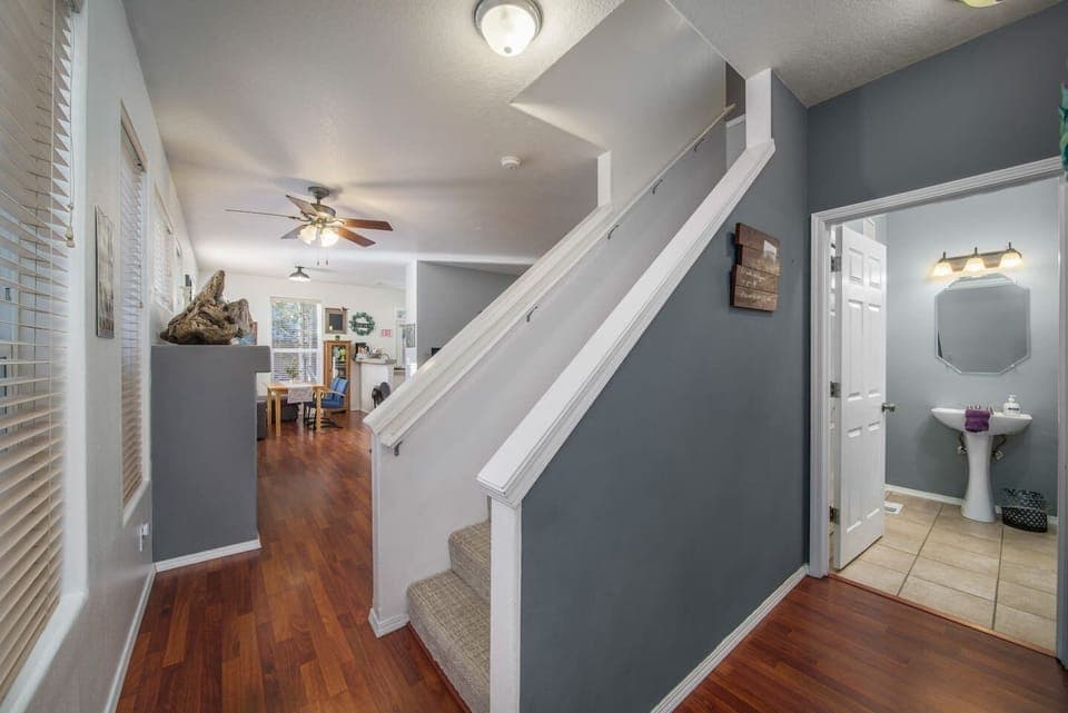 Yes, there are stairs to get to the bedrooms on the second floor. Make sure you’re ok to navigate them before booking. We want all our guests to feel comfortable here. ❤️