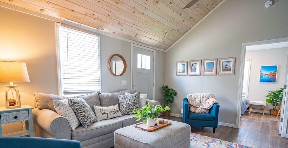 Open living area with plenty of seating.  Couch pulls out to a queen bed.