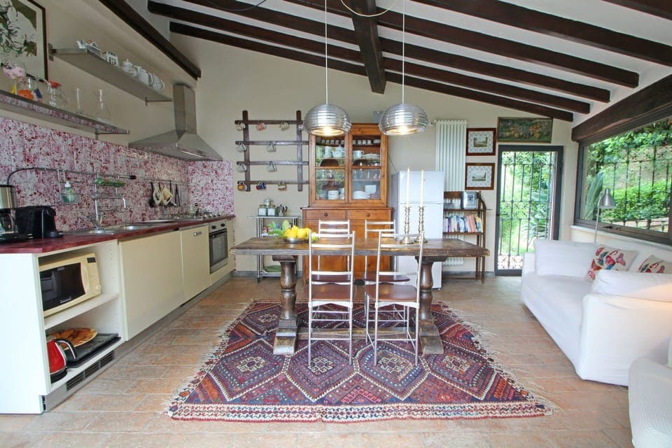 Dining Room, Kitchen