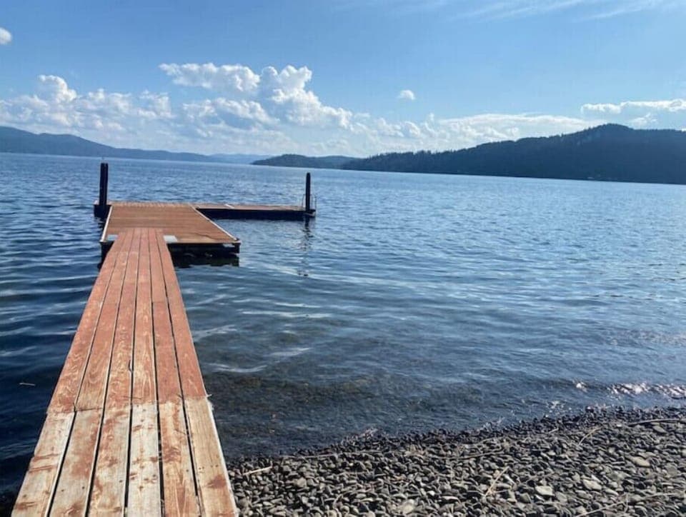 ideal swimming area. gentle slope shallow area