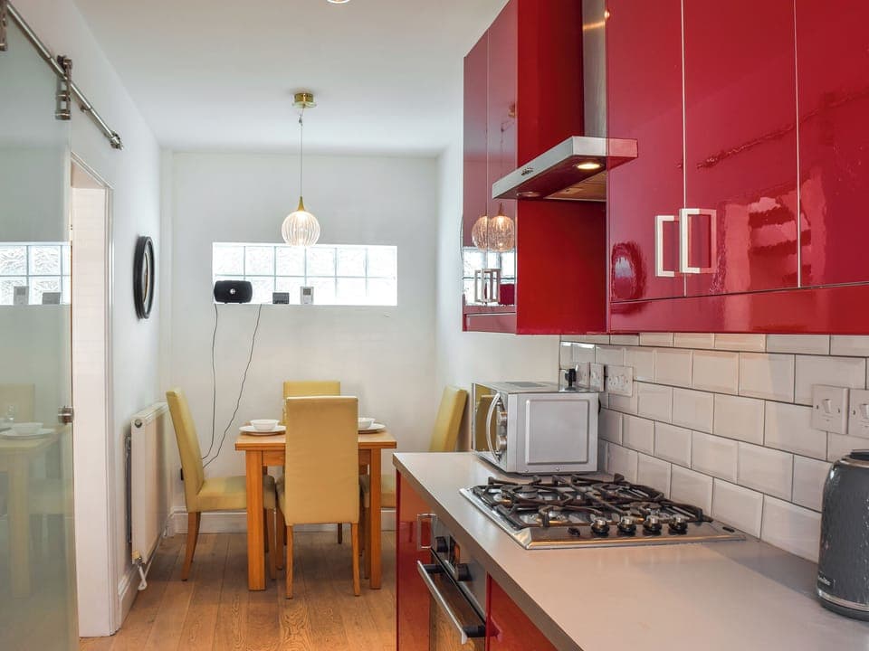 Kitchen | Waterloo Sunset, Crosby, near Liverpool