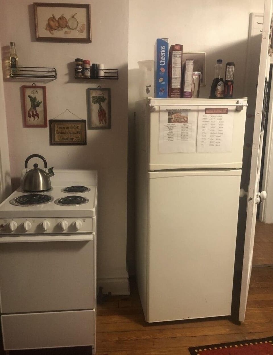 Stove and refrigerator 