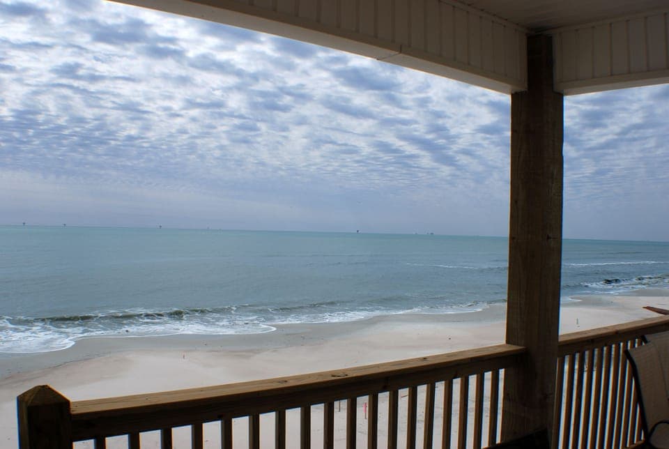 un-obstructed views of the Gulf of Mexico
