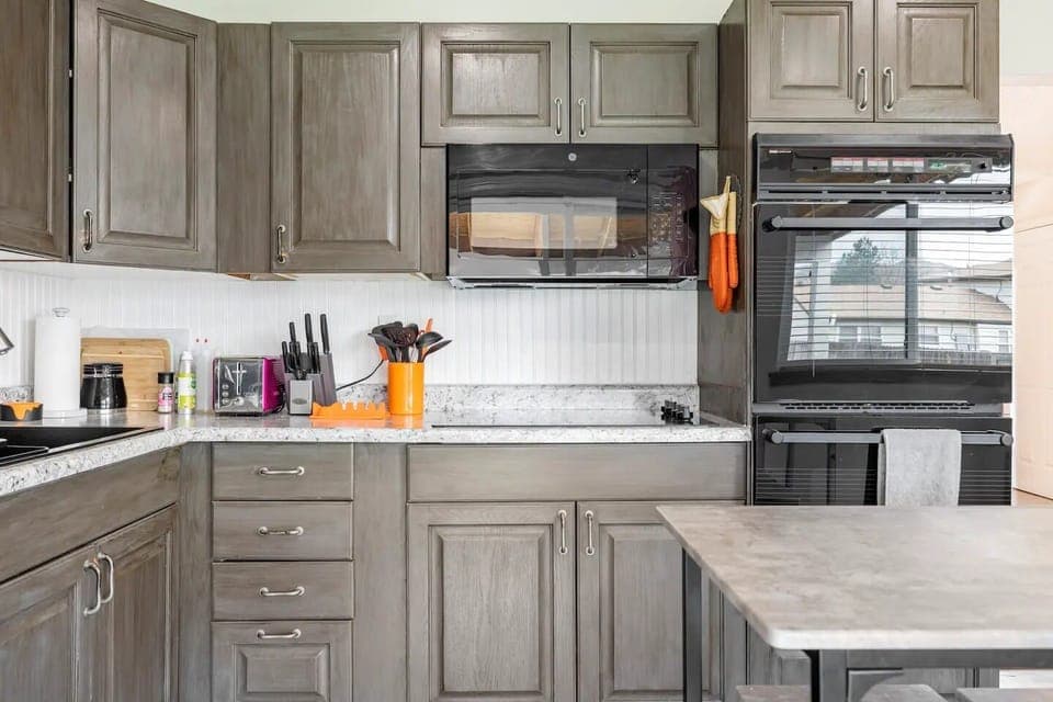 Cook with ease in our well-equipped kitchen