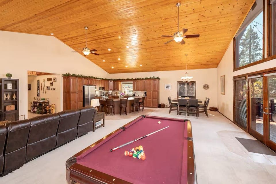 Game room