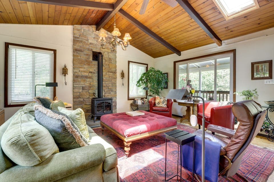 Glen Ellen Vacation Rental | 1BR | 1BA | Stairs Required | 780 Sq Ft