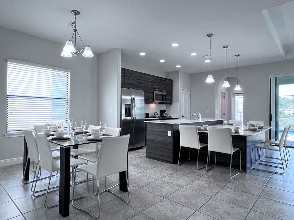Dining Room, Dining Table, Furniture, Indoors, Table