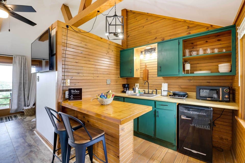 Kitchenette | Cooking Basics | Hot Plate | Drip Coffee Maker