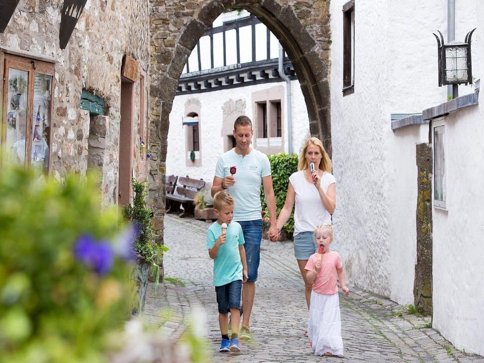 Holiday Park Facilities and Services 