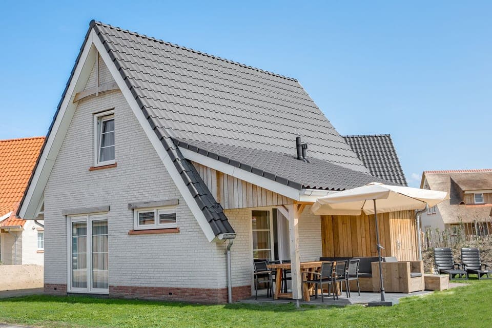 Holiday Home Exterior [summer]