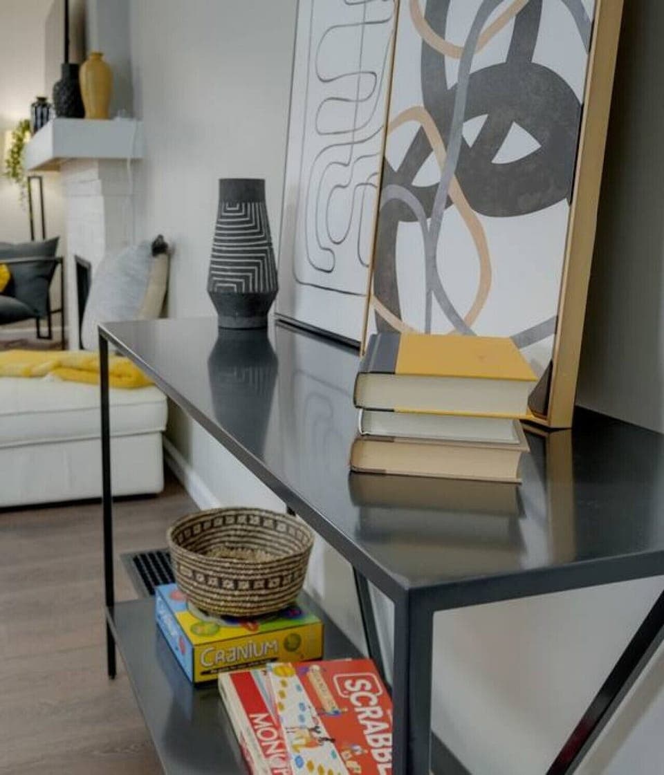 Dining Area with Games