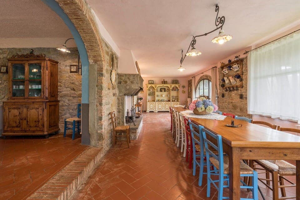 Amenities, Autumn, Dining Room, Room Detail, Spring, Summer