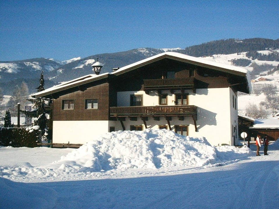 Holiday Home Exterior [winter]