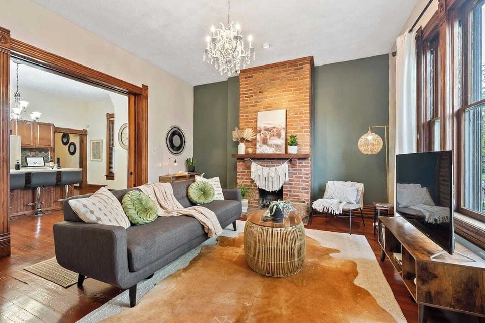 Newly redecorated and centrally located. 