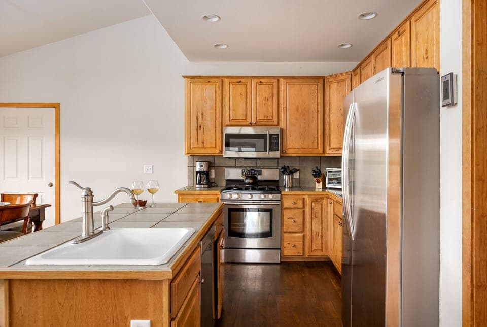 Kitchen and Island