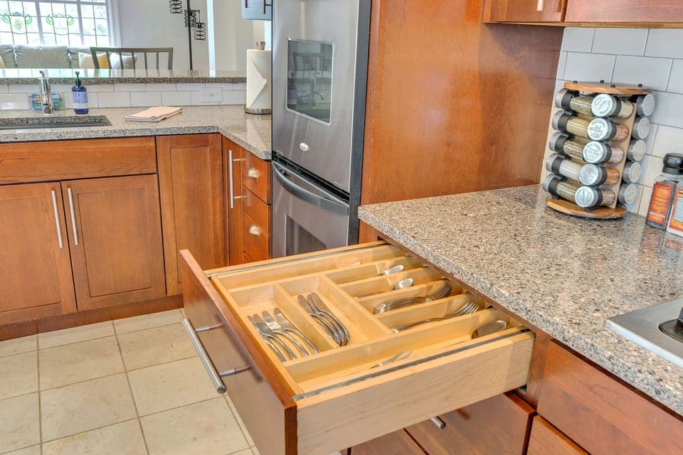 Main Level Kitchen 