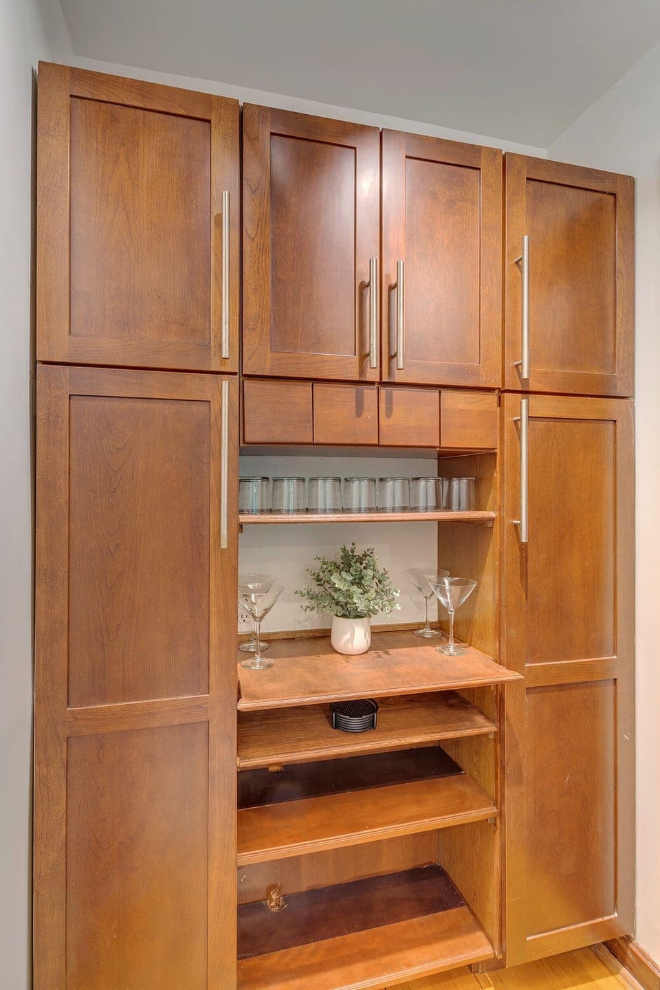 Main Level Kitchen 