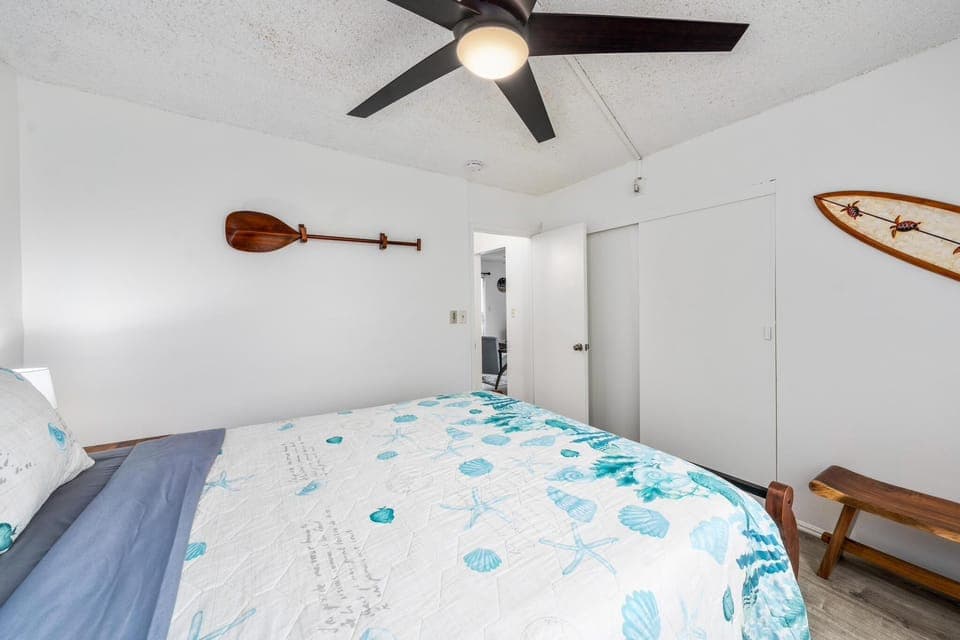 Hawaiian decor throughout the unit