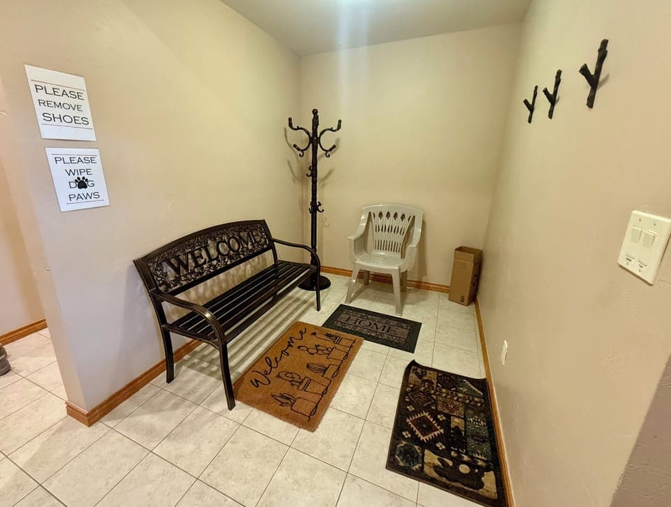 Foyer downstairs