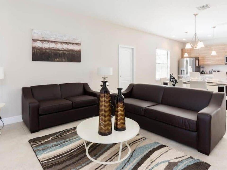Balmoral3Bed2StoreyLivingRoom1