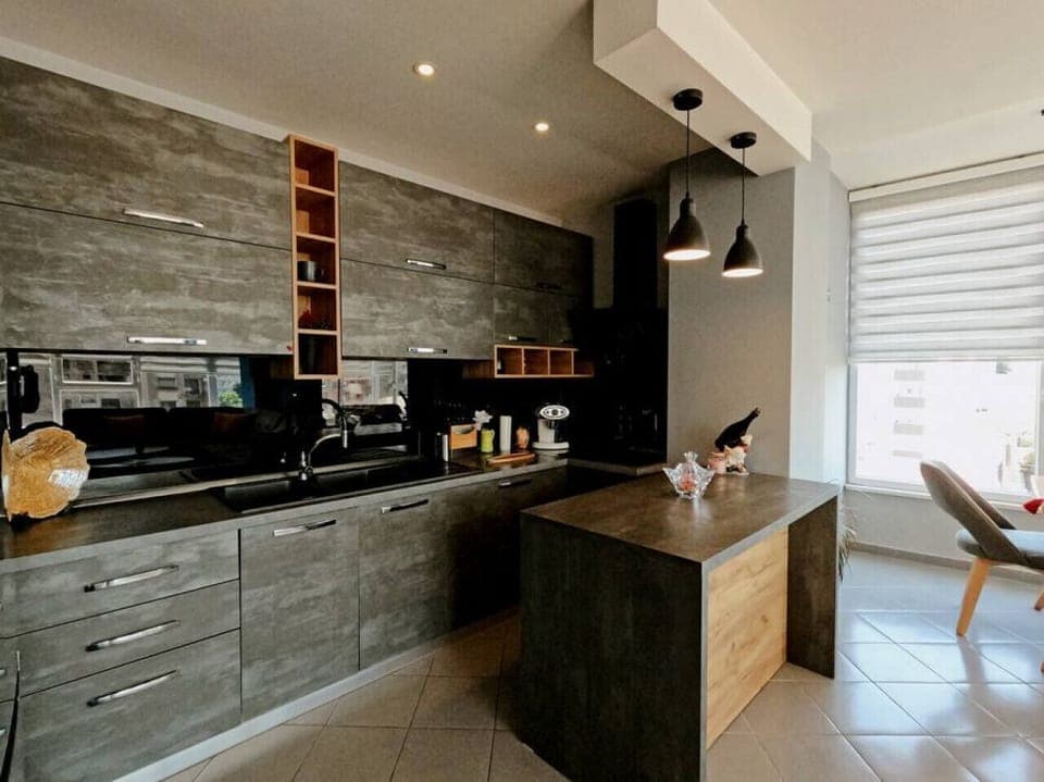 Fully-equipped Kitchen