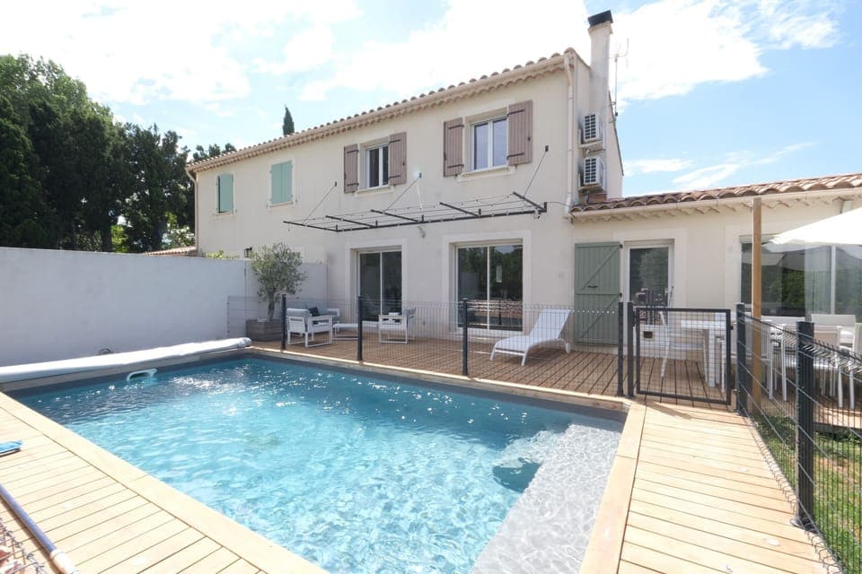 Holiday rental MAUSSANE LES ALPILLES house for rent 8 people