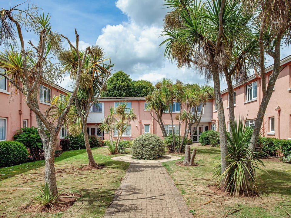 Exterior | Garden Apartment - New Esplanade Court, Paignton