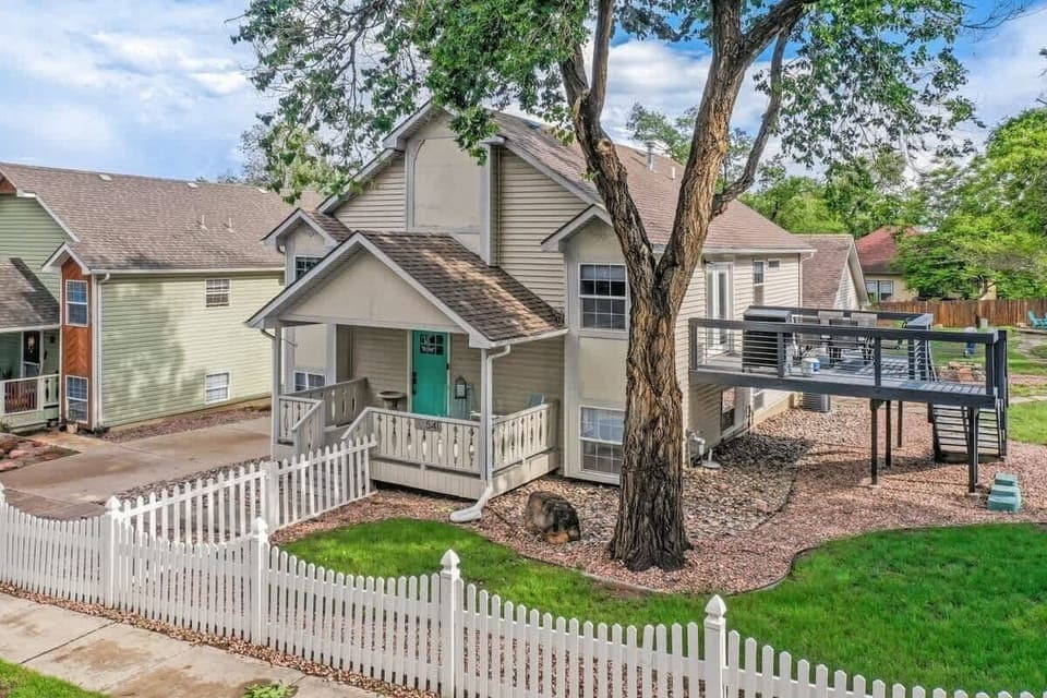 The entire house is yours for your stay :)