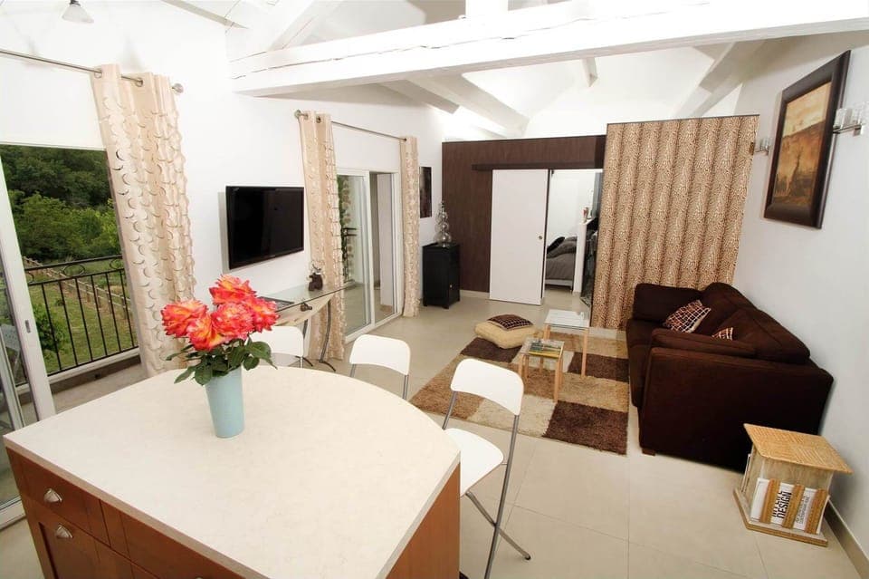 location saisonniere piscine spa calme detente nature parc riviere gard occitanie gite_de_charme art riviere serenite chic luxe design