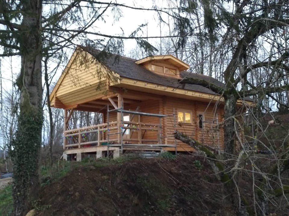 46CDF8BF-5713-4650-8A03-AE4AD0DCC62A