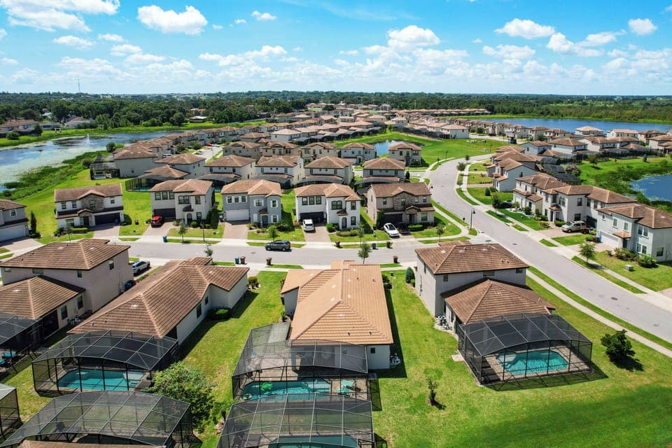 Community View