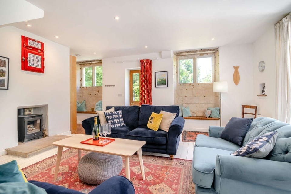 The Coach House Sitting Room - StayCotswold