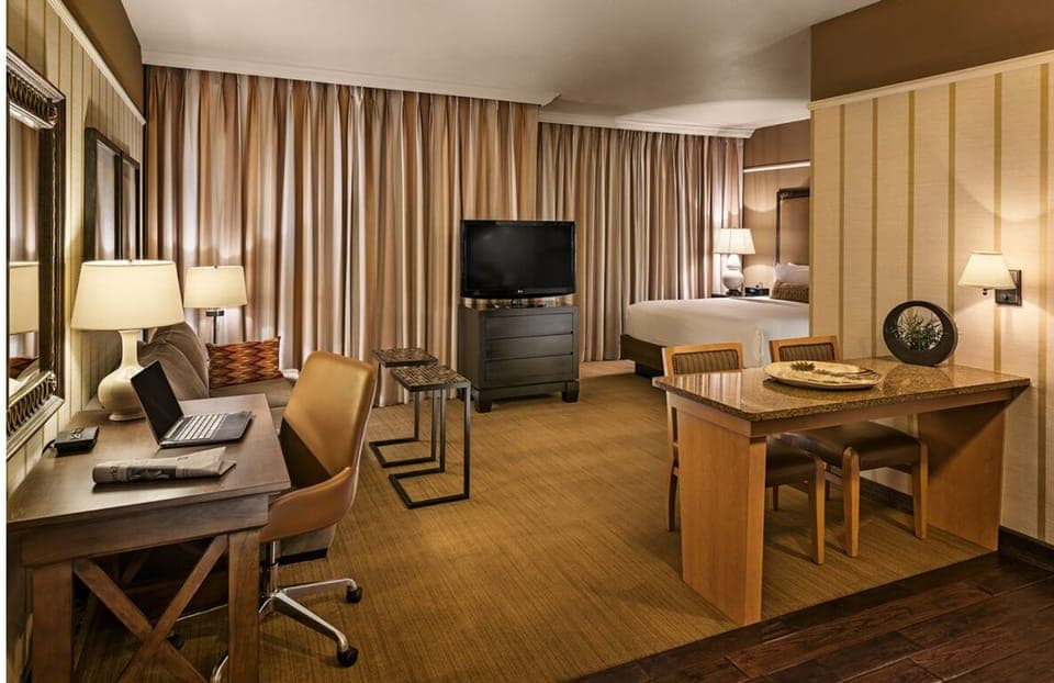 Stretch out in the spacious suite with lounge and dining area