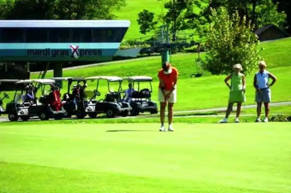 Check out the pristine golf course.