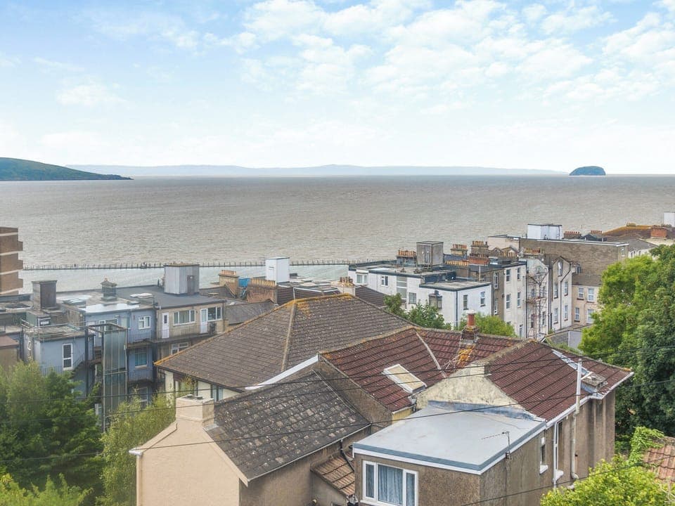 Surrounding area | Highbury House, Weston-super-Mare