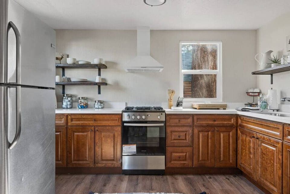 Perfect space to whip up your favorite meals while on vacation.