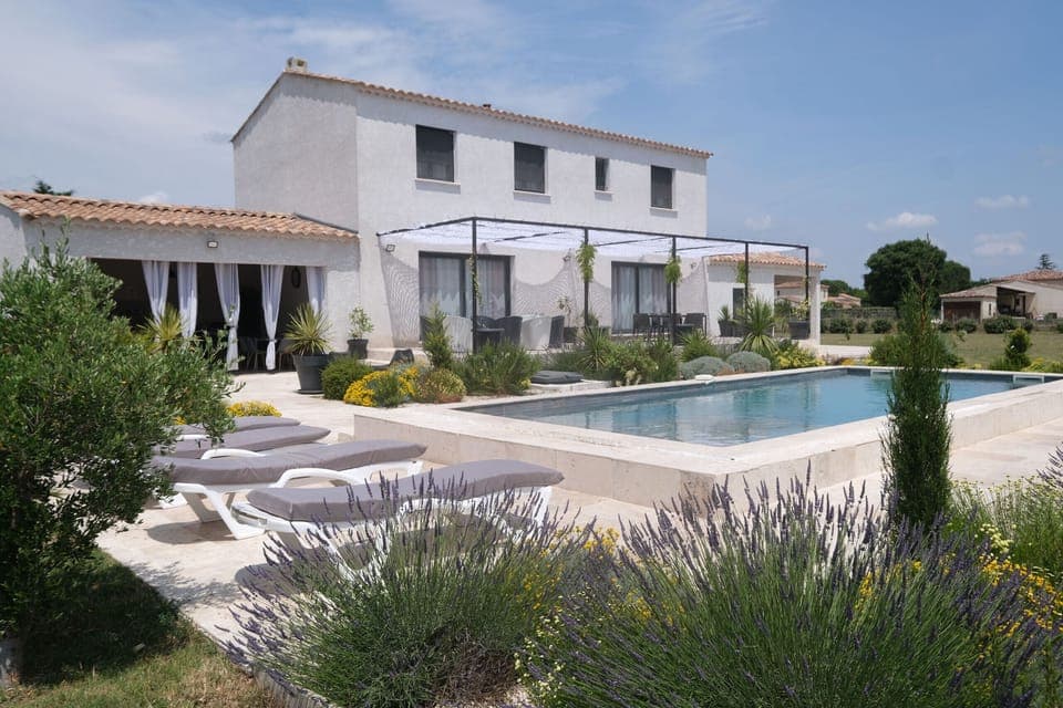 Holiday rental ARLES house for rent with pool